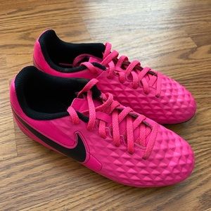 Nike tempo Pink Soccer Cleats ⚽️